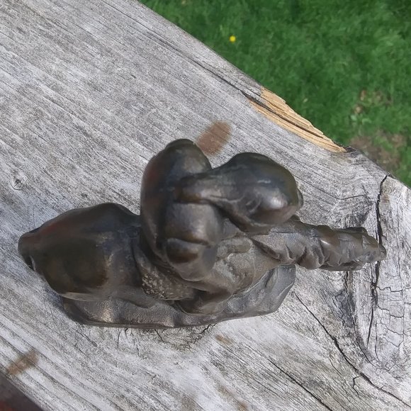 Very solid heavy metal bookend End of Trail horse and rider - Picture 4 of 14